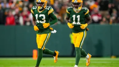 ESPN: Dontayvion Wicks, Jayden Reed involved in trade talks