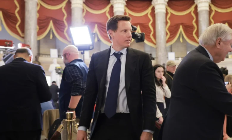 EU Antitrust Review May Delay Paramount-Warner Merger