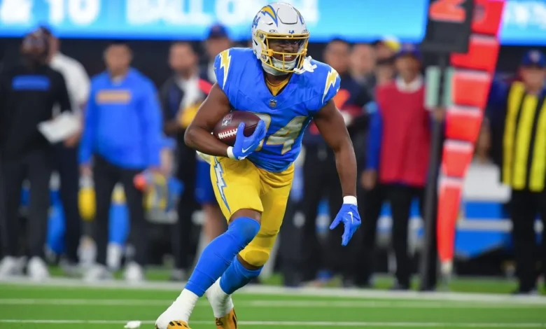 Eagles Signing TE Stone Smartt To One-Year Deal