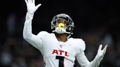 Eagles reportedly had interest in Darnell Mooney before he signed with the Giants