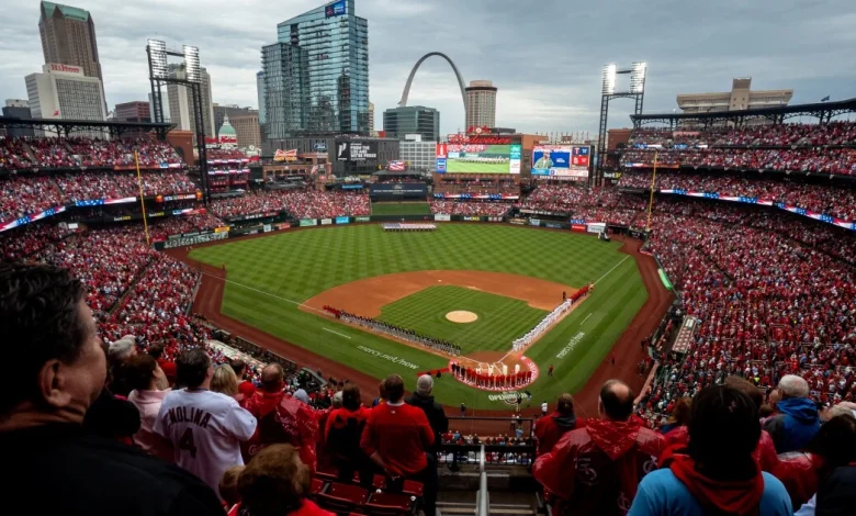 Eat and drink all you want with new $29 Cardinals tickets