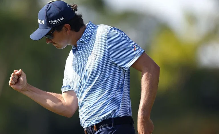 Echavarria wins at PGA National after Lowry's collapse