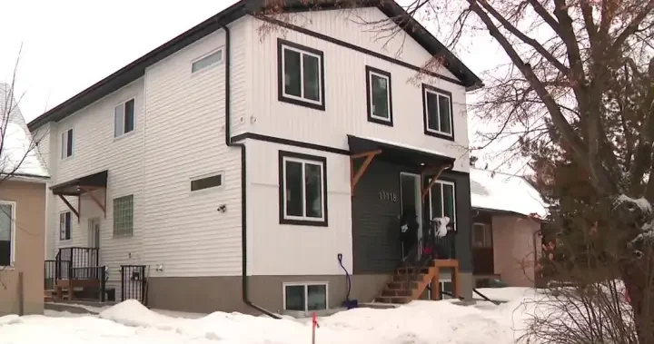 Edmonton infills operated as rooming houses, renting by the day — even hour