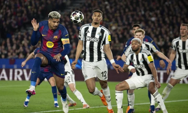 El once del Barça ante el Rayo: Araujo vuelve al lateral