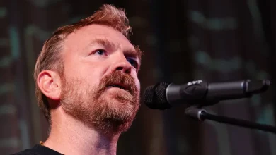 Elizabeth Warren Endorses Graham Platner For Senate