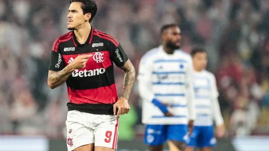 Em noite dos reencontros no Maracanã, Flamengo vence o Cruzeiro com gols de Pedro e Carrascal