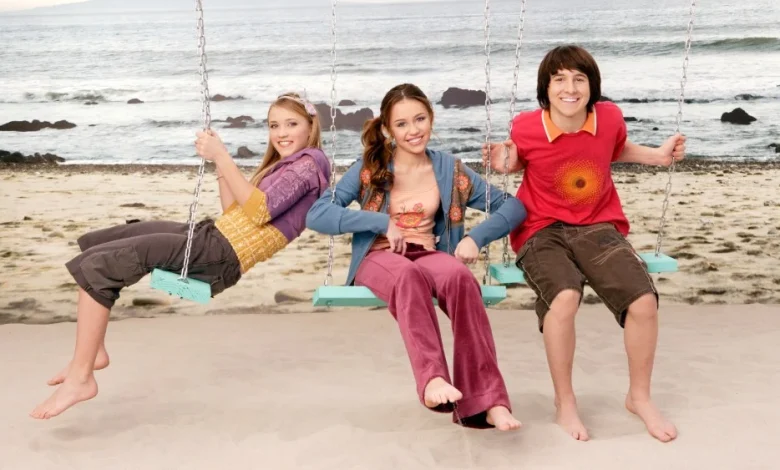 Emily Osment, Mitchel Musso Skip Hannah Montana Anniversary Premiere
