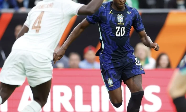 Entenda como Flamengo avalia possibilidade de contratar Luiz Henrique, ex-Botafogo