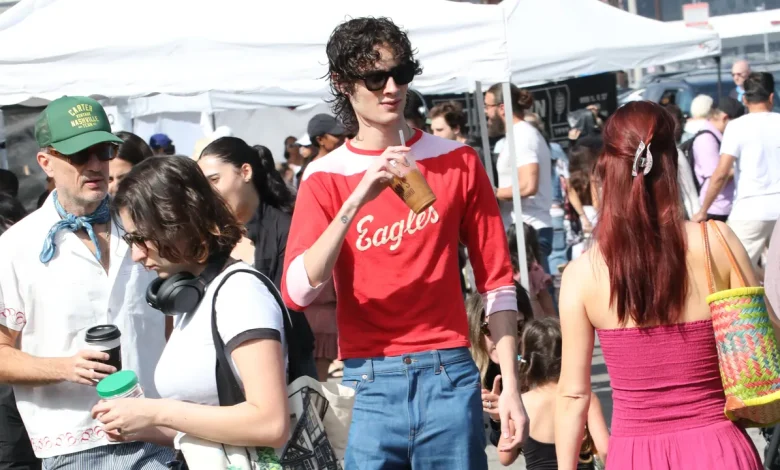 Even Sombr’s Off-Duty Style Is Straight Out of the ’70s