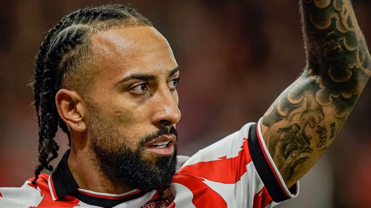 Everton could repeat David Moyes transfer trick to land late blooming Wales star