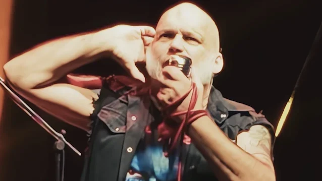 Ex-IRON MAIDEN Singer BLAZE BAYLEY Names His Favorite METALLICA Album
