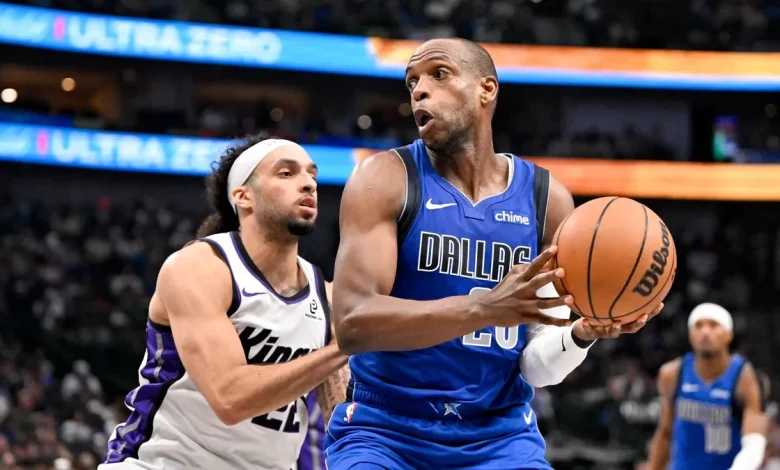 Ex-Milwaukee Buck Khris Middleton is staying with the Dallas Mavericks