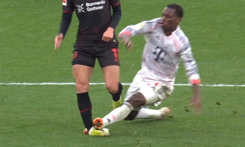 FC Bayern: Nicolas Jackson fliegt in Leverkusen mit Rot vom Platz!