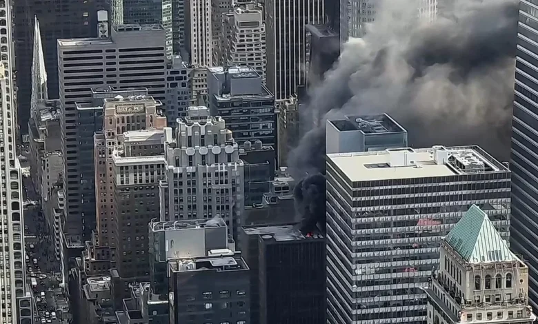 FDNY responding to fire at Midtown Manhattan office building