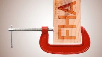 FHA lending contracts as delinquency pressures crystalize