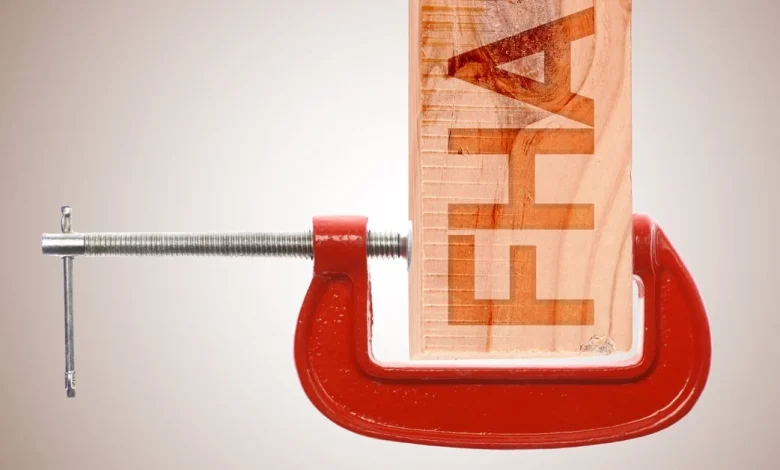 FHA lending contracts as delinquency pressures crystalize