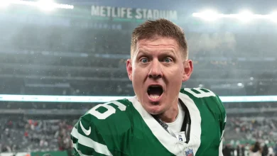 Falcons agree to terms with Nick Folk, Austin Hooper