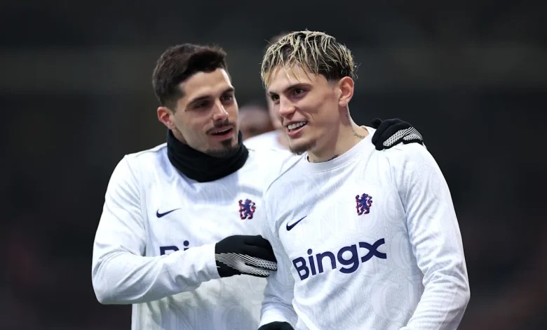 Fans’ preferred lineup against PSG: Neto and Garnacho, too