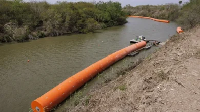Feds plan to put 536 miles of floating barriers on Rio Grande