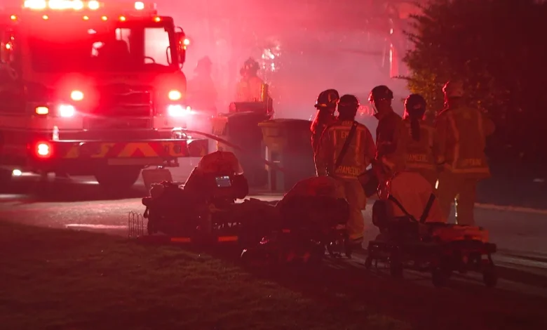 Firefighters respond to late-night house fire in Cary