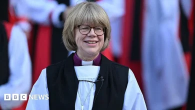 First female Archbishop of Canterbury to be enthroned