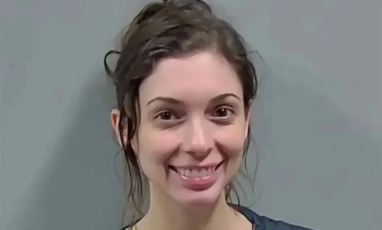 Florida Woman, 31, Accused of Peeing on and Damaging More Than $3,000 Worth of Property in Multiple Airbnbs