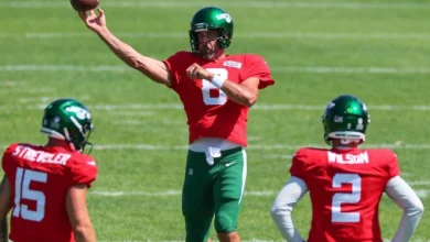 Former Jets quarterback announces immediate retirement at 31