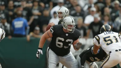 Former Raider Barret Robbins dies at 52