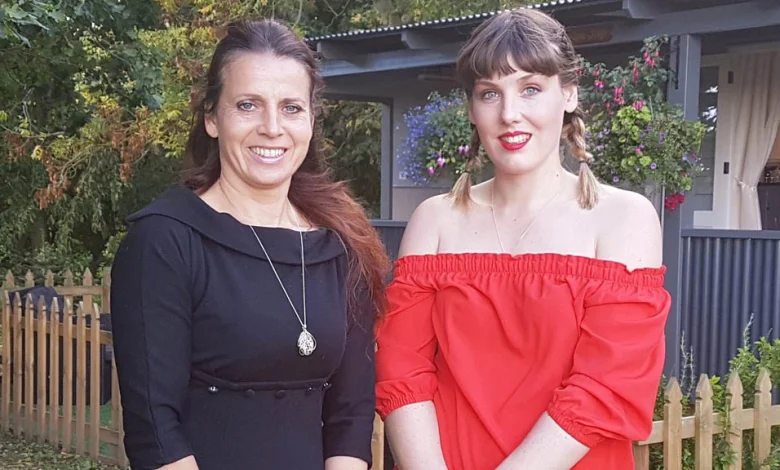 Four in a Bed on More4 HD: full details and when it's on