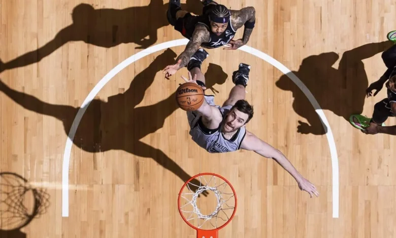 From Bus 1 Boy to Blog Boy: One of the most talented Spurs writers is Wemby’s backup