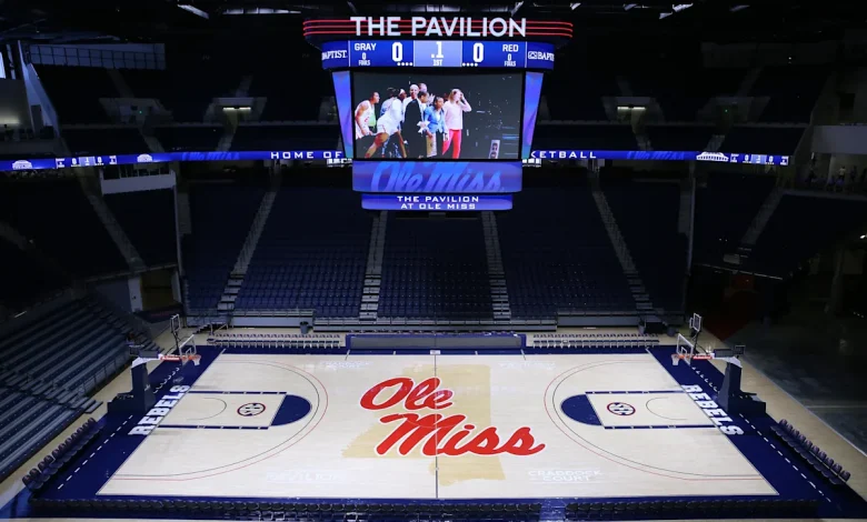 Game 30: Vanderbilt Commodores at Ole Miss Rebels