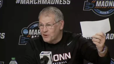 Geno Auriemma torches NCAA Tournament double-regional setup