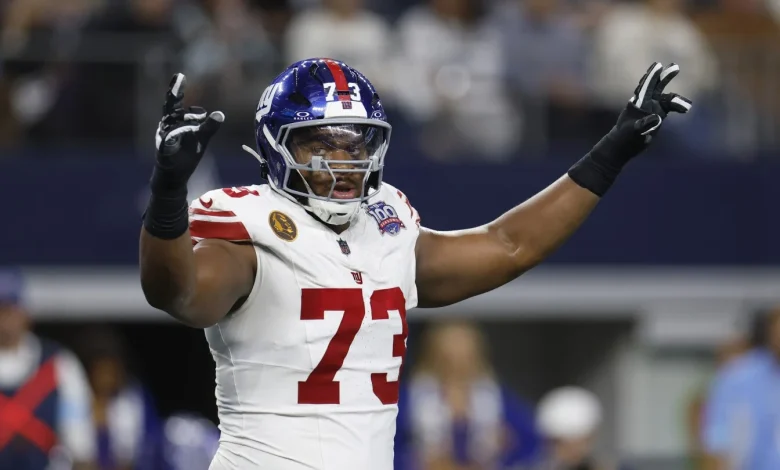 Giants to re-sign Evan Neal