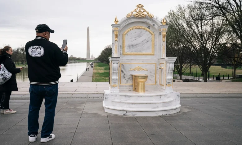 Golden 'throne' toilet statue pays tribute to Trump's White House renovation