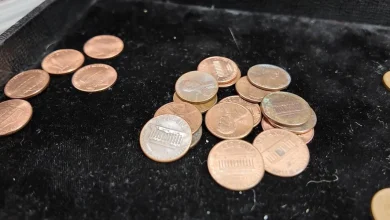 Gov. Hobbs signs new Arizona law requiring penny-rounding at checkout