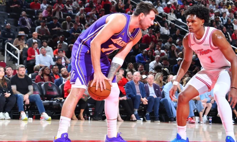 Grades for LeBron James, Luka Dončić, in Lakers win vs. Rockets