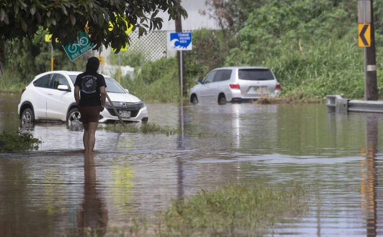 HIDOE: 13 Oahu, Big Isle and Molokai schools to close due to storm-related damage