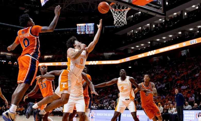 HOOPS CENTRAL: #25/RV [5] Tennessee vs. [12] Auburn