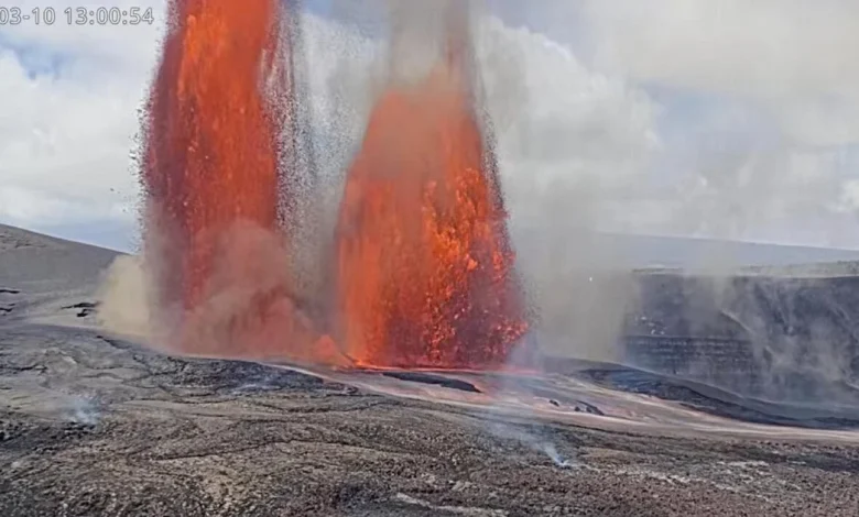 Hawaii's Kilauea volcano eruptions shoot fountains of lava 1,000 feet in the air, triggering ash warnings