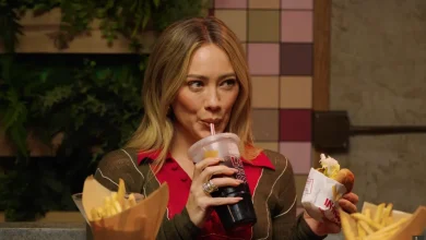 Hilary Duff Is a Diet Coke Truther