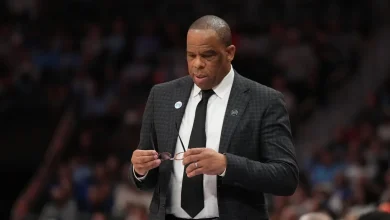 Hubert Davis faces scrutiny as UNC enters NCAA Tournament