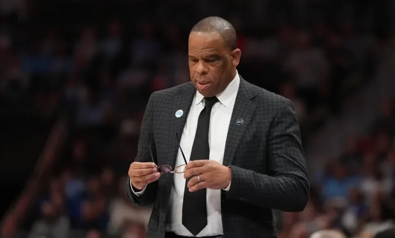Hubert Davis faces scrutiny as UNC enters NCAA Tournament