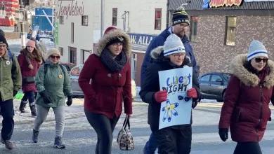 Hundreds Brave the Cold to Raise Funds for Youth Services