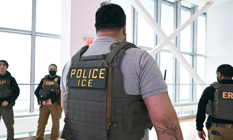 ICE Agents Frustrate Airport Workers as Shutdown Drags On