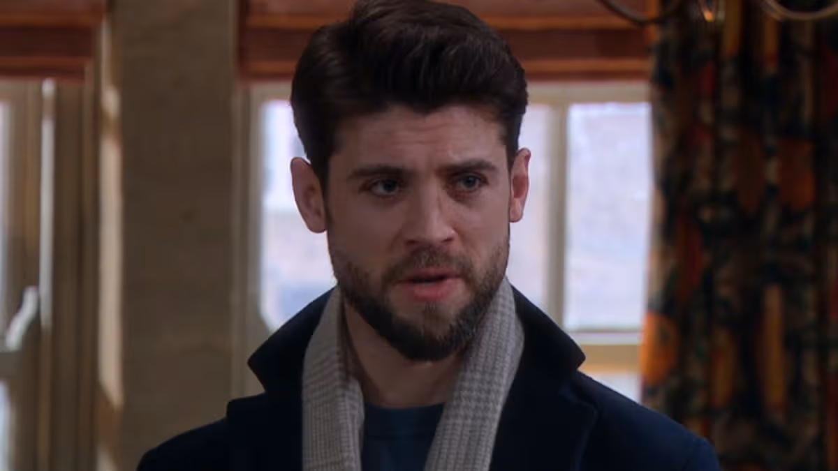 ITV Emmerdale icon's return 'sealed' after six years to take down Joe Tate