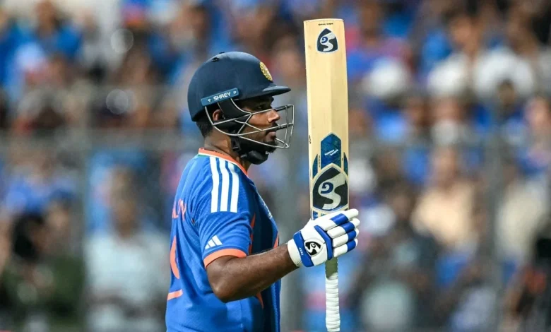 India beat England, India won by 7 runs