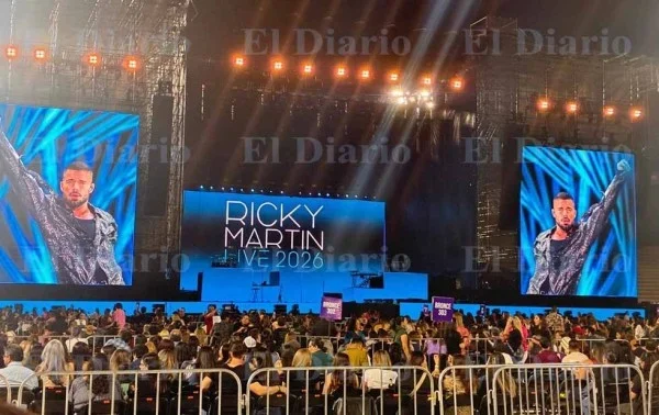 Inicia concierto de Ricky Martín al ritmo de los tambores