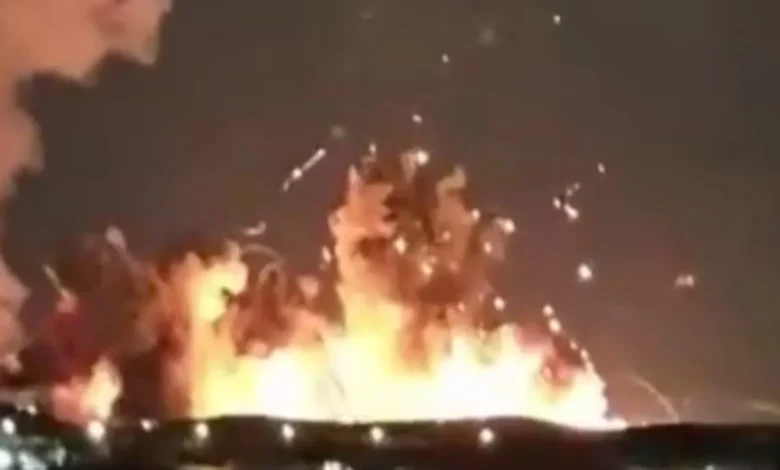 Intense US-Israeli attacks on Iranian city of Isfahan cause column of fire