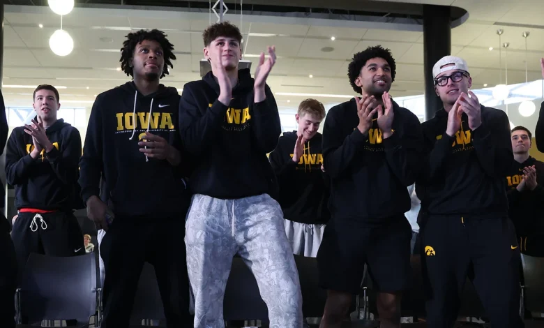 Iowa to Face Clemson in First Round of NCAA Tournament - Iowa Hawkeyes Athletics
