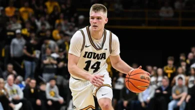 Iowa vs Clemson Prediction, Picks & Odds for Today's March Madness Game